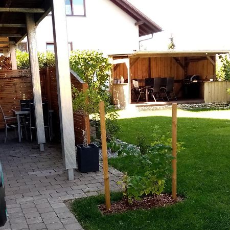 Schöne EinZimmer Wohnung Zwischen Bodensee und Allgäu Neukirch  Exterior foto